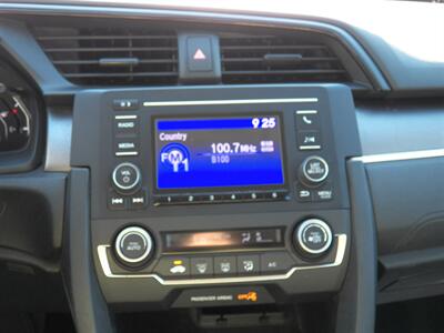 2018 Honda Civic LX   - Photo 17 - Mishawaka, IN 46545