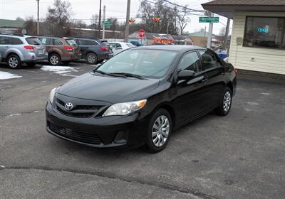 2012 Toyota Corolla LE   - Photo 7 - Mishawaka, IN 46545