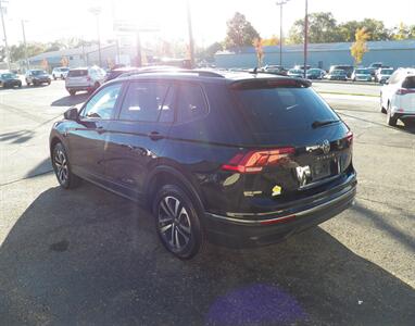 2022 Volkswagen Tiguan S 4Motion   - Photo 5 - Mishawaka, IN 46545