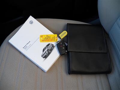 2022 Volkswagen Tiguan S 4Motion   - Photo 32 - Mishawaka, IN 46545