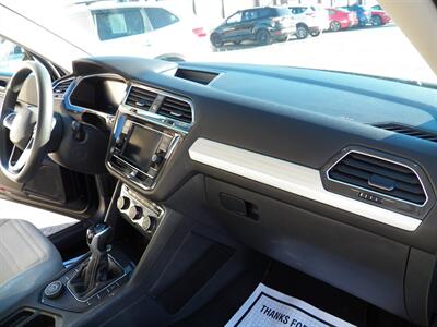 2022 Volkswagen Tiguan S 4Motion   - Photo 15 - Mishawaka, IN 46545