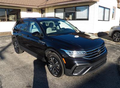 2022 Volkswagen Tiguan S 4Motion   - Photo 1 - Mishawaka, IN 46545