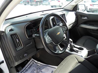 2022 Chevrolet Colorado LT   - Photo 8 - Mishawaka, IN 46545