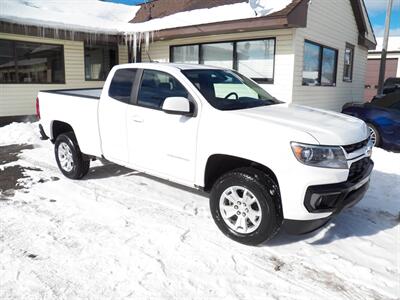 2022 Chevrolet Colorado LT   - Photo 2 - Mishawaka, IN 46545