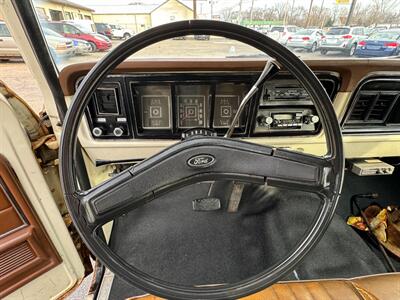 1975 Ford Ranger F350 Pickup   - Photo 14 - Mishawaka, IN 46545