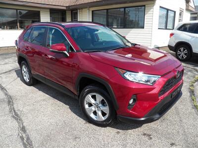 2021 Toyota RAV4 XLE  AWD - Photo 5 - Mishawaka, IN 46545