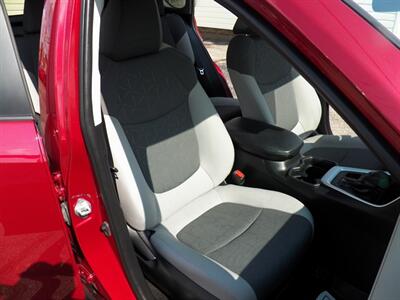 2021 Toyota RAV4 XLE  AWD - Photo 15 - Mishawaka, IN 46545