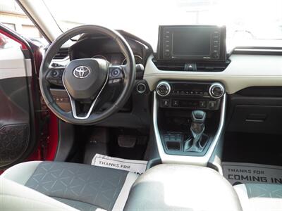 2021 Toyota RAV4 XLE  AWD - Photo 17 - Mishawaka, IN 46545