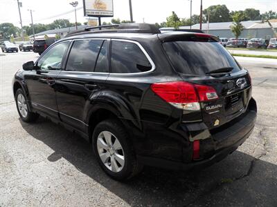 2012 Subaru Outback 2.5i Premium AWD - Photo 3 - Mishawaka, IN 46545