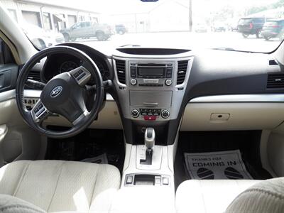 2012 Subaru Outback 2.5i Premium AWD - Photo 13 - Mishawaka, IN 46545
