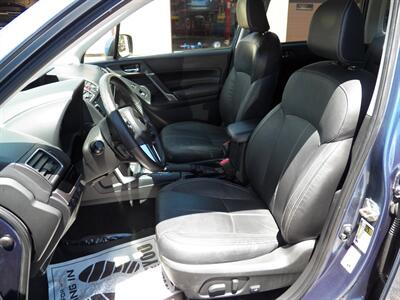 2017 Subaru Forester 2.5i Touring AWD - Photo 6 - Mishawaka, IN 46545