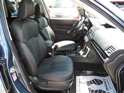 2017 Subaru Forester 2.5i Touring AWD - Photo 10 - Mishawaka, IN 46545