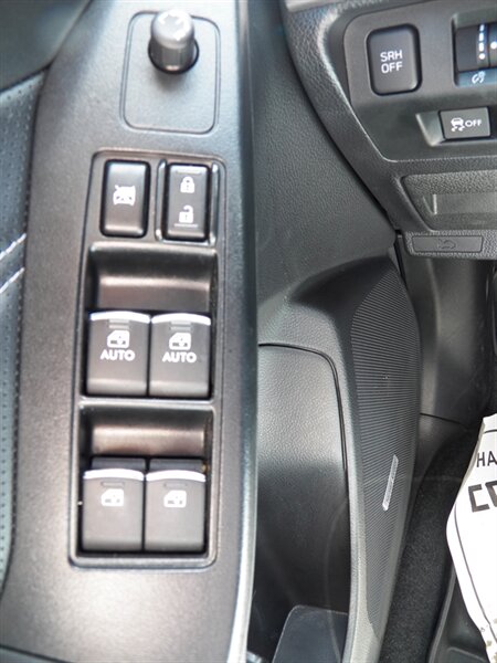 2017 Subaru Forester 2.5i Touring AWD - Photo 18 - Mishawaka, IN 46545