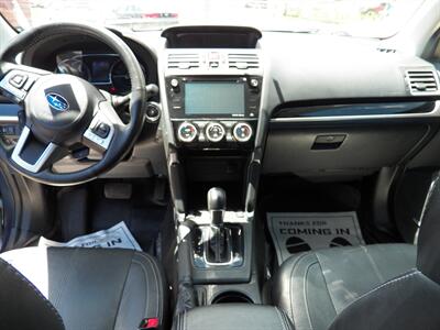 2017 Subaru Forester 2.5i Touring AWD - Photo 12 - Mishawaka, IN 46545