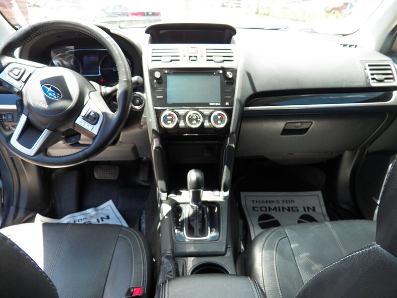 2017 Subaru Forester 2.5i Touring AWD - Photo 12 - Mishawaka, IN 46545