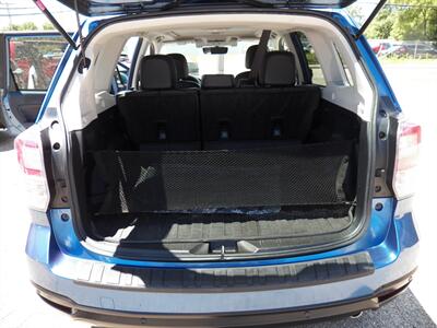 2017 Subaru Forester 2.5i Touring AWD - Photo 8 - Mishawaka, IN 46545