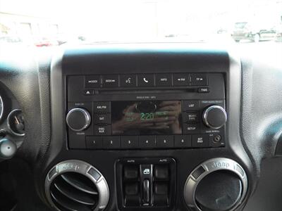 2011 Jeep Wrangler Unlimited Sport  4x4 - Photo 19 - Mishawaka, IN 46545