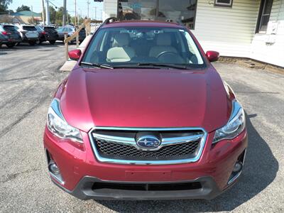 2017 Subaru Crosstrek 2.0i Premium  AWD - Photo 5 - Mishawaka, IN 46545