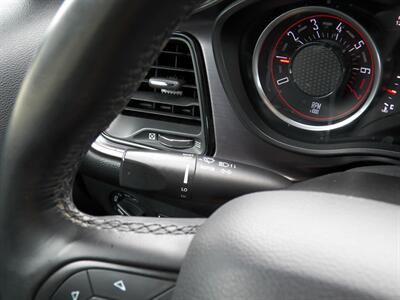 2016 Dodge Challenger SXT   - Photo 25 - Mishawaka, IN 46545