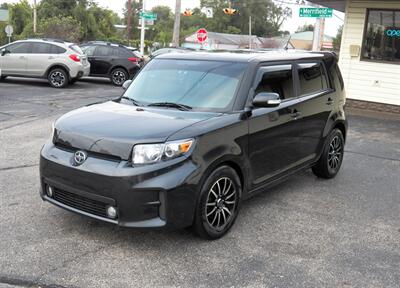 2012 Scion xB   - Photo 7 - Mishawaka, IN 46545