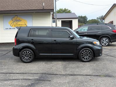 2012 Scion xB   - Photo 2 - Mishawaka, IN 46545