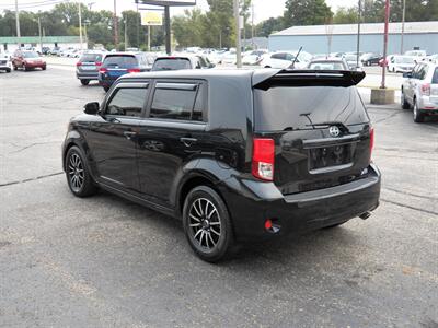 2012 Scion xB   - Photo 5 - Mishawaka, IN 46545