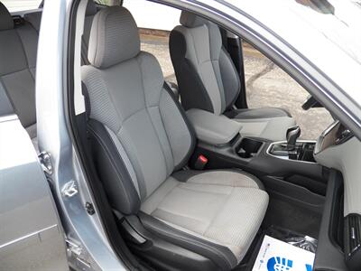 2021 Subaru Outback Premium  AWD - Photo 12 - Mishawaka, IN 46545
