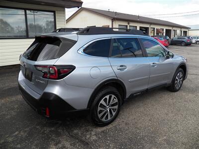 2021 Subaru Outback Premium  AWD - Photo 3 - Mishawaka, IN 46545