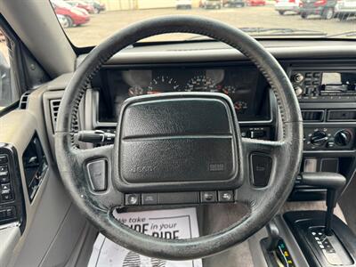 1995 Jeep Grand Cherokee Laredo  4x4 - Photo 25 - Mishawaka, IN 46545