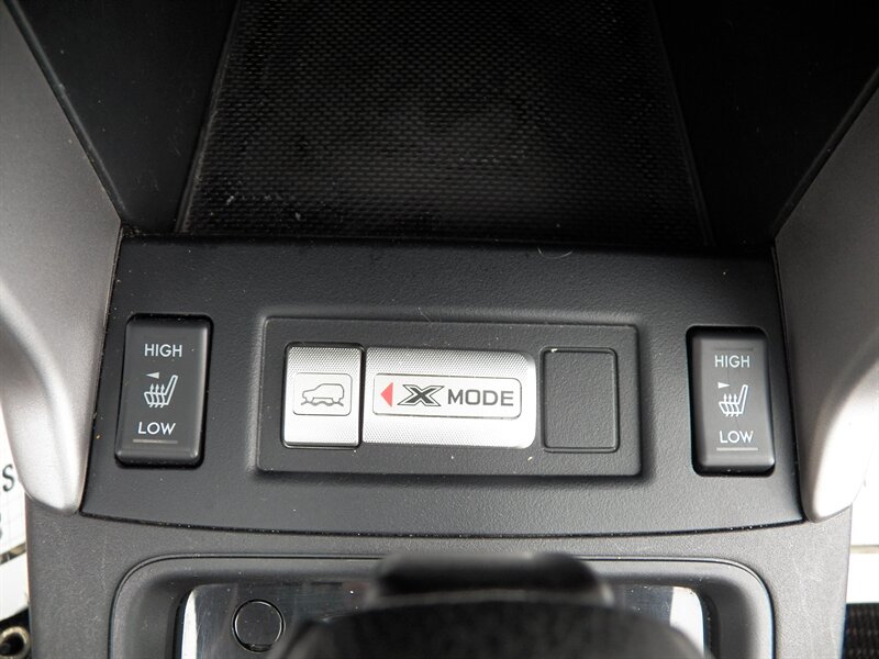 2015 Subaru Forester 2.5i Touring photo 18