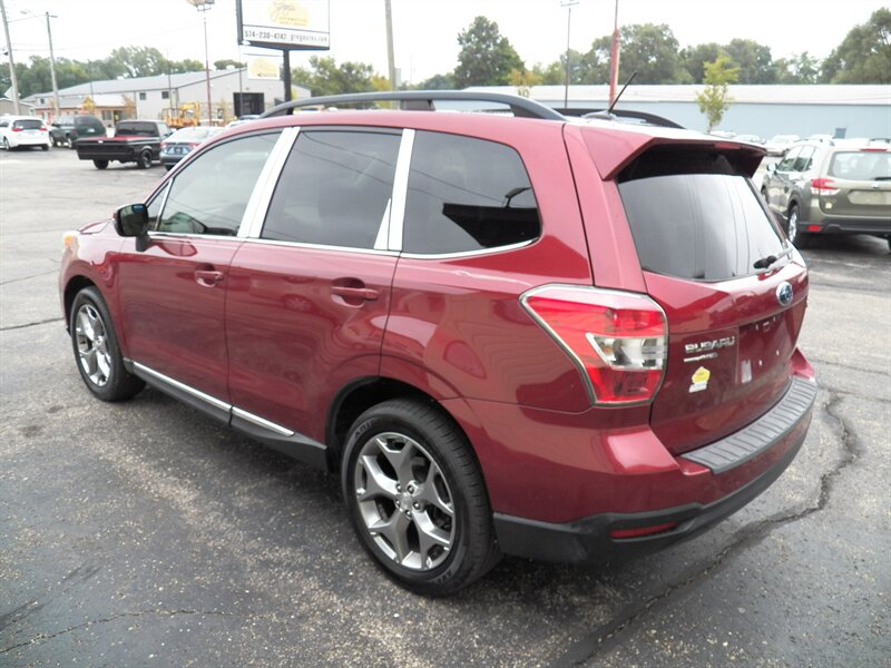 2015 Subaru Forester 2.5i Touring photo 3