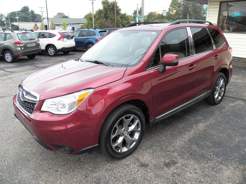 2015 Subaru Forester 2.5i Touring photo 4