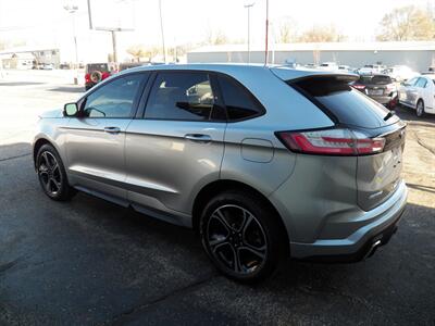 2020 Ford Edge ST  AWD - Photo 2 - Mishawaka, IN 46545
