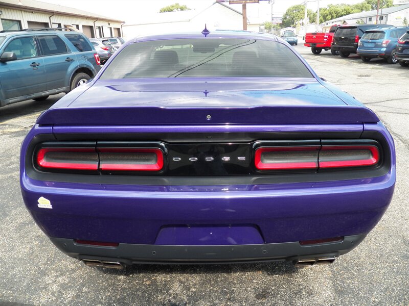 2016 Dodge Challenger R/T Plus - Photo 7 - Mishawaka, IN 46545