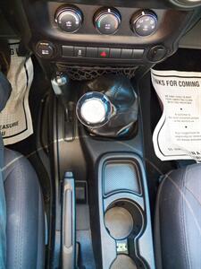 2015 Jeep Wrangler Sport  4x4 - Photo 18 - Mishawaka, IN 46545