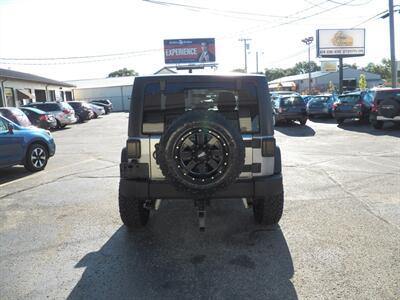 2015 Jeep Wrangler Sport  4x4 - Photo 4 - Mishawaka, IN 46545