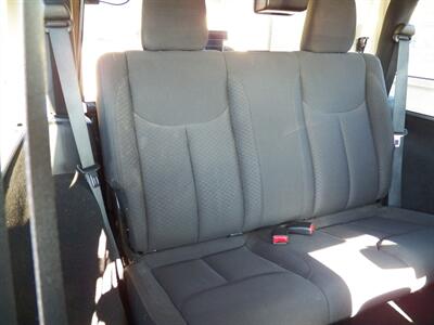 2015 Jeep Wrangler Sport  4x4 - Photo 13 - Mishawaka, IN 46545