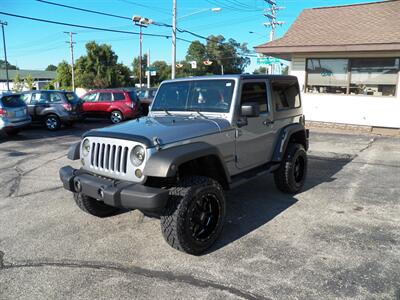 2015 Jeep Wrangler Sport  4x4 - Photo 7 - Mishawaka, IN 46545