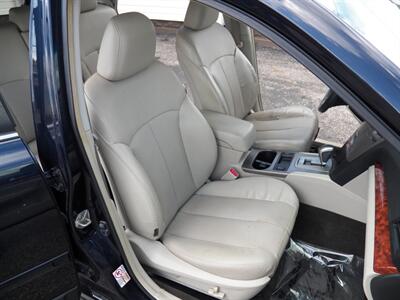 2012 Subaru Outback 3.6R Limited AWD - Photo 12 - Mishawaka, IN 46545