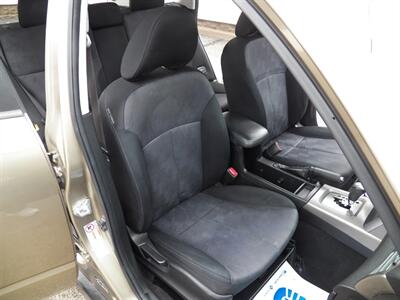 2009 Subaru Forester 2.5 X Premium AWD - Photo 12 - Mishawaka, IN 46545