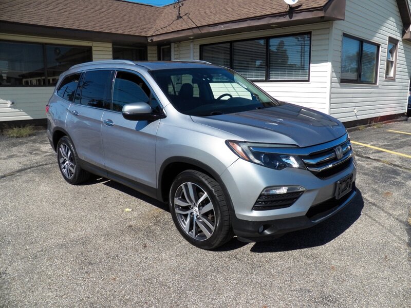 2017 Honda Pilot Elite  AWD - Photo 1 - Mishawaka, IN 46545
