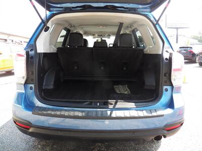 2017 Subaru Forester 2.5i Touring  AWD - Photo 18 - Mishawaka, IN 46545
