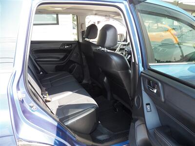 2017 Subaru Forester 2.5i Touring  AWD - Photo 28 - Mishawaka, IN 46545