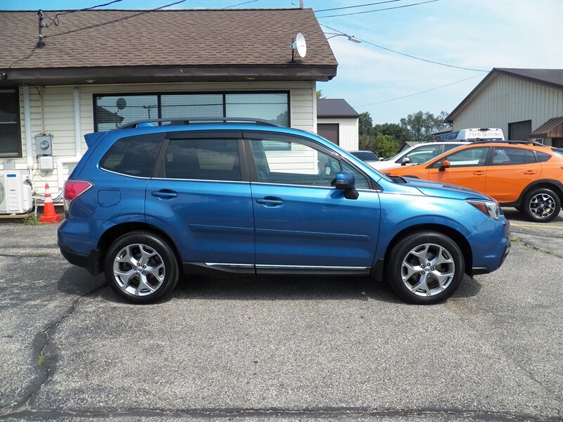2017 Subaru Forester 2.5i Touring  AWD - Photo 1 - Mishawaka, IN 46545