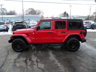 2021 Jeep Wrangler Unlimited Sahara  4x4 - Photo 6 - Mishawaka, IN 46545