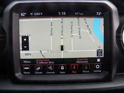 2021 Jeep Wrangler Unlimited Sahara  4x4 - Photo 31 - Mishawaka, IN 46545