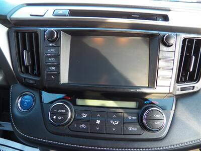 2016 Toyota RAV4 Hybrid Limited  AWD - Photo 18 - Mishawaka, IN 46545