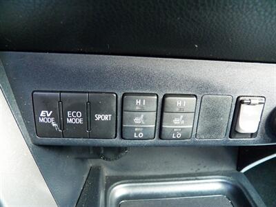 2016 Toyota RAV4 Hybrid Limited  AWD - Photo 21 - Mishawaka, IN 46545