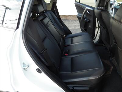 2016 Toyota RAV4 Hybrid Limited  AWD - Photo 13 - Mishawaka, IN 46545