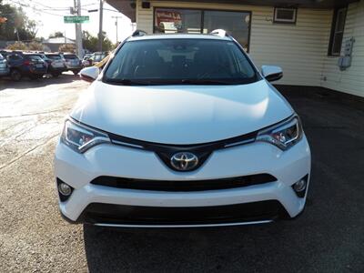 2016 Toyota RAV4 Hybrid Limited  AWD - Photo 5 - Mishawaka, IN 46545
